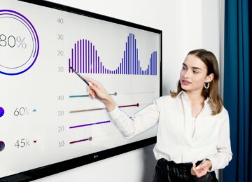 2025 Google Web Vitals: Key Fixes for Business Websites